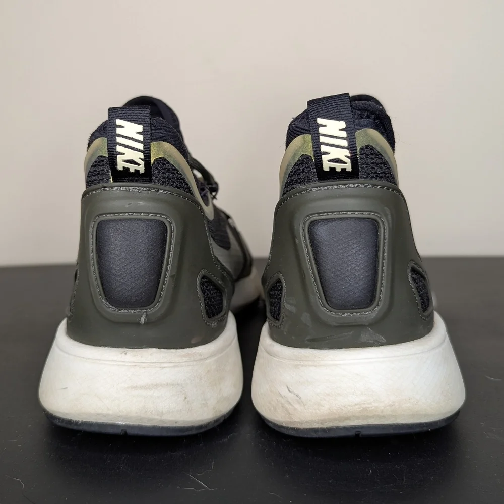 Nike Men's Duel Racer Black Olive Green Sport Sneakers size 10.5